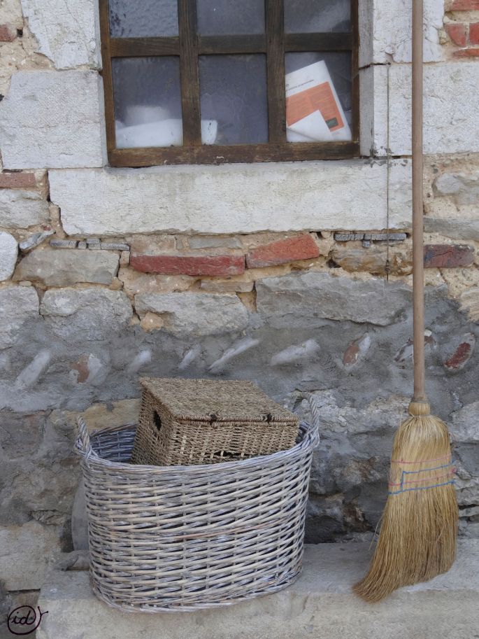 paniers balai fenêtre